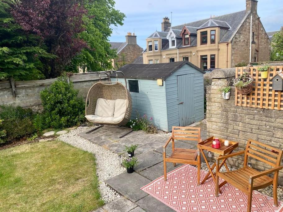 Best Location In Town, It Is All On The Doorstep. Ayr Eksteriør billede